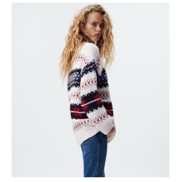 ZARA Apres Ski Oversized Jacquard Knit Snowflake Sweater Size Small - Picture 2 of 9